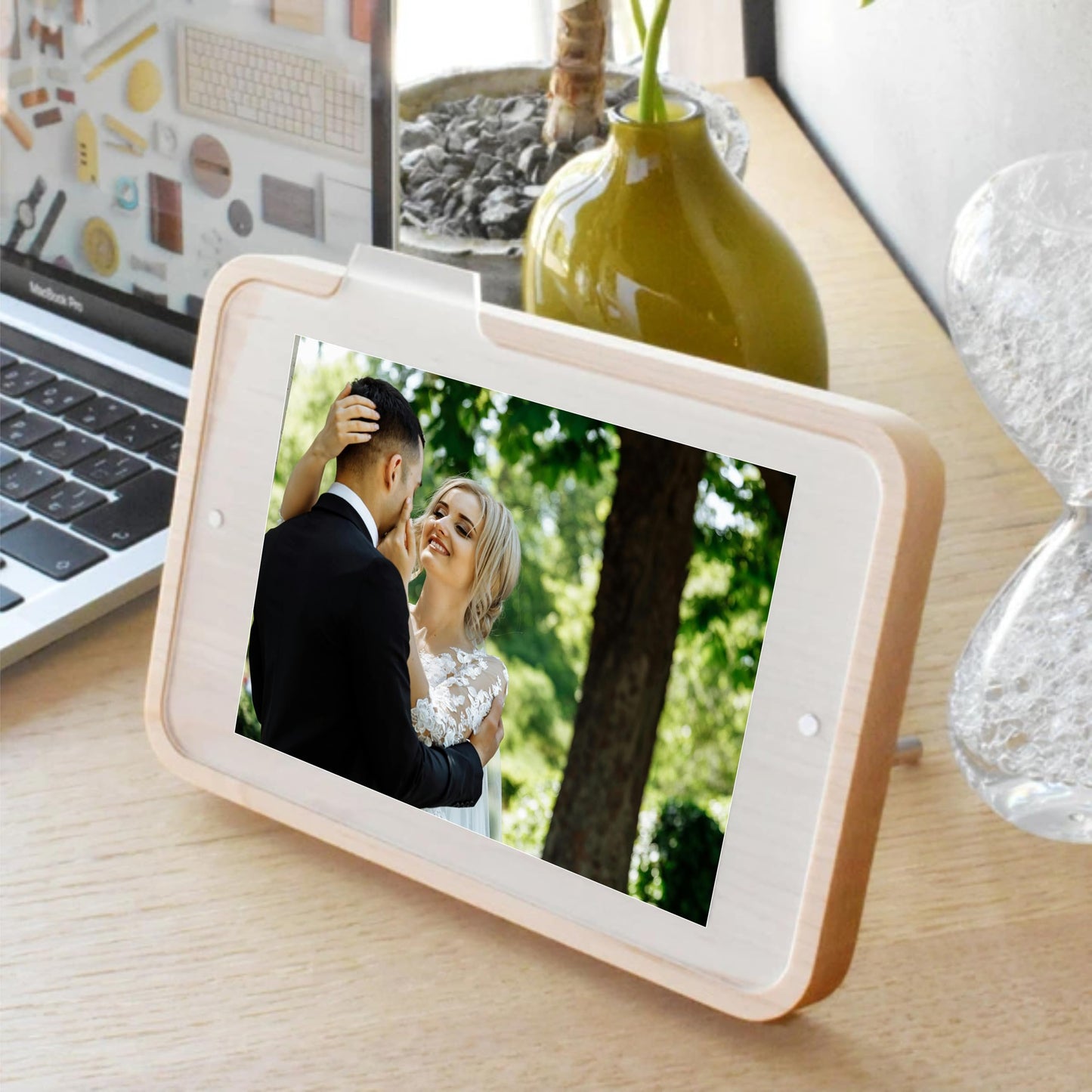 Wooden Photo Frame Design 2